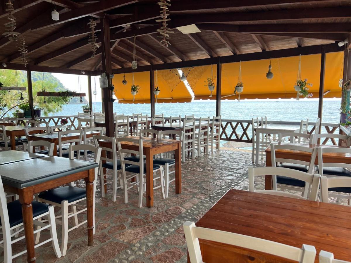 Hotel Potami Beach - Mondi Goro Himarë Extérieur photo