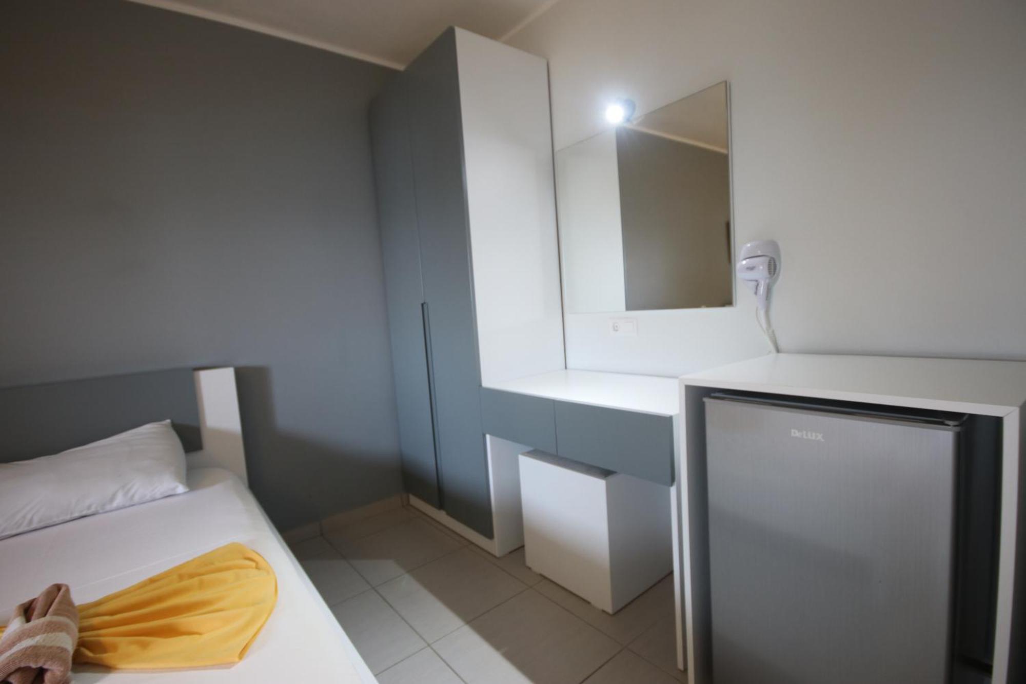 Hotel Potami Beach - Mondi Goro Himarë Extérieur photo