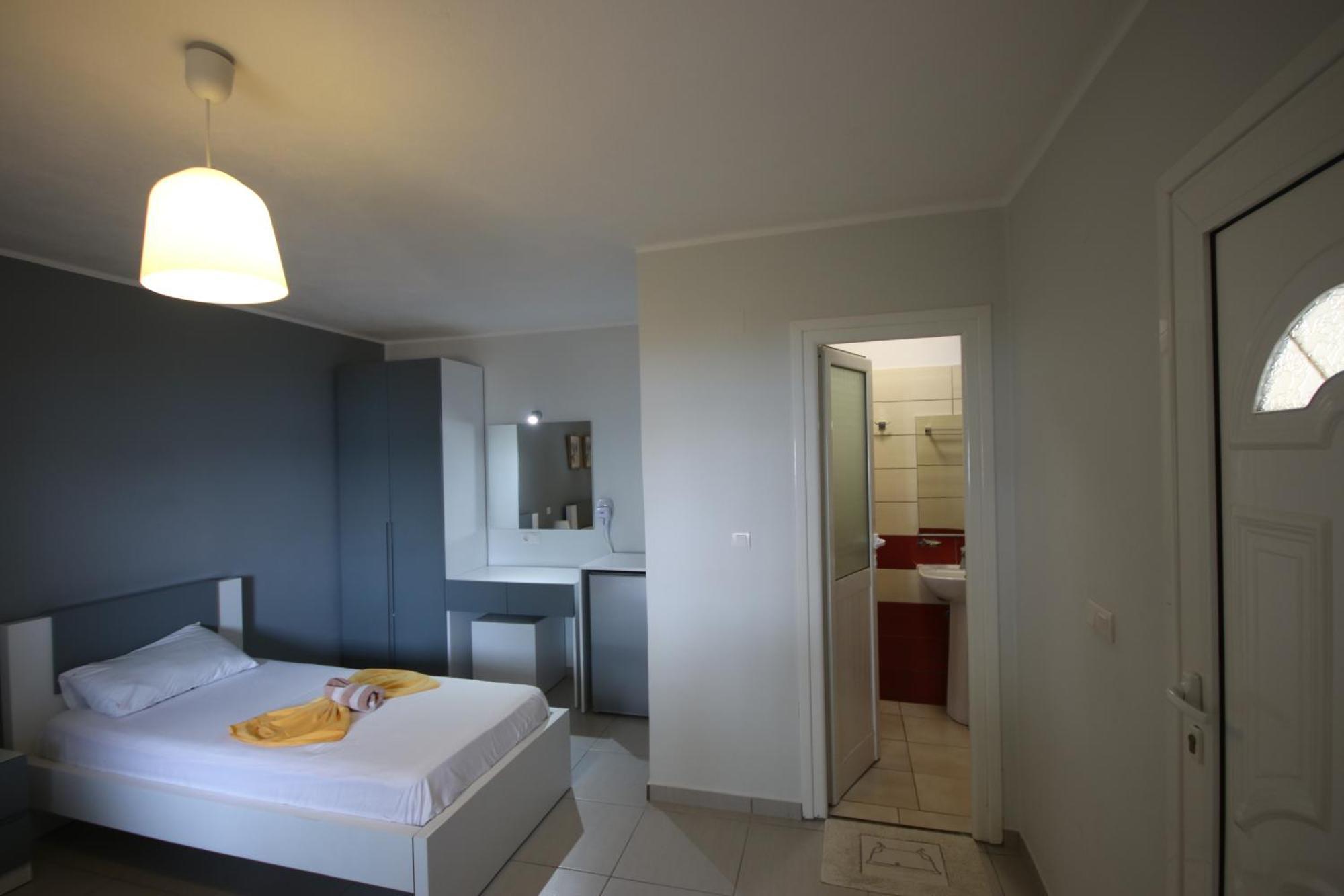 Hotel Potami Beach - Mondi Goro Himarë Extérieur photo
